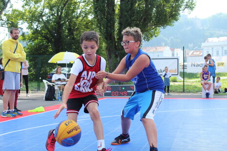 3x3 BASKETLAND TURNAJ bol plný zábavy a atraktívnych zápasov 